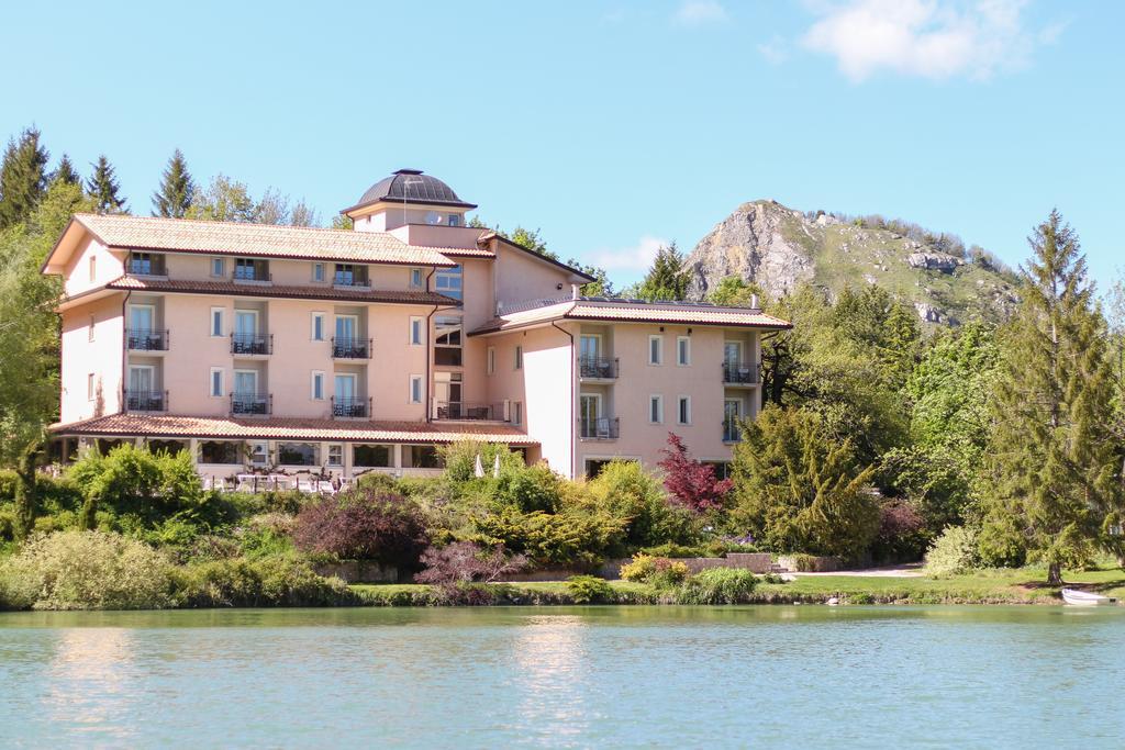 Parco Del Lago Resort & Spa Villagrande  Exterior photo